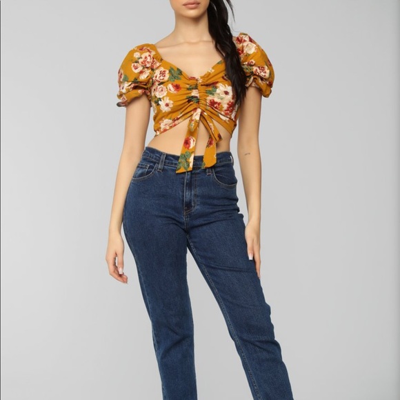 Two brand new crop tops - Picture 5 of 5